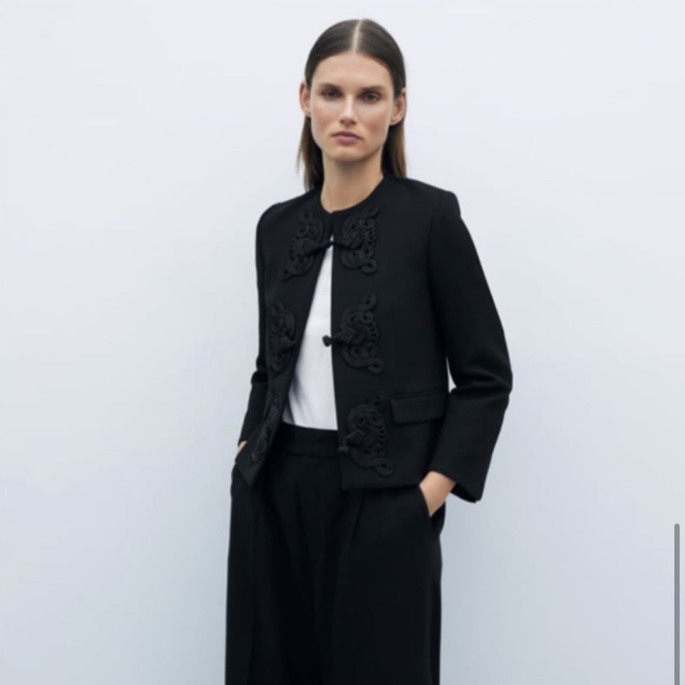 Zara Cropped Blazer